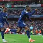 دوري أبطال أوروبا – باريس سان جيرمان يعود من لندن بانتصار تاريخي ويقترب من نهائي ميونيخ – فيديو