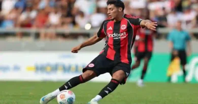 الدوري الألماني : فارس شايبي.. البديل “الذهبي” الذي قاد فرانكفورت للنصر – فيديو الدوري الألماني : فارس شايبي.. البديل “الذهبي” الذي قاد فرانكفورت للنصر – فيديو