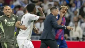 كلاسيكو الدوري الإسباني: ريال مدريد - برشلونة (2-1) - فيديو ملخص